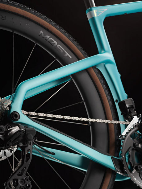 Pinarello Grevil F7 Shimano GRX 825 Di2 | Strictly Bicycles