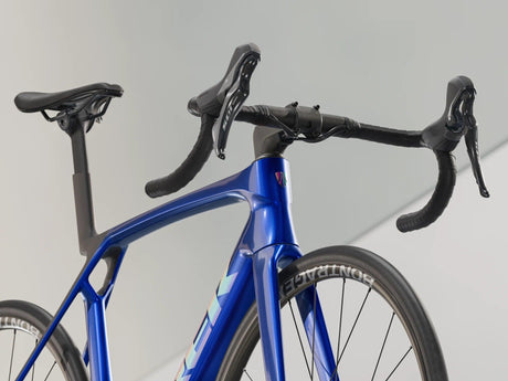 Trek Madone SL 5 Gen 8 | Strictly Bicycles